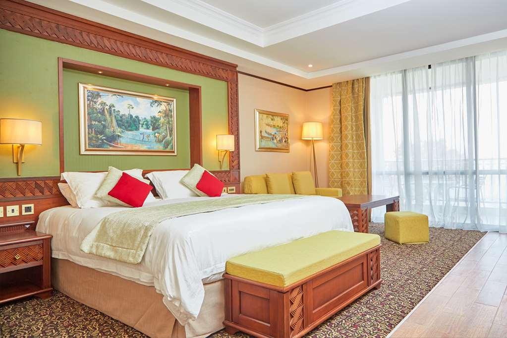 Goma Serena Hotel Room photo