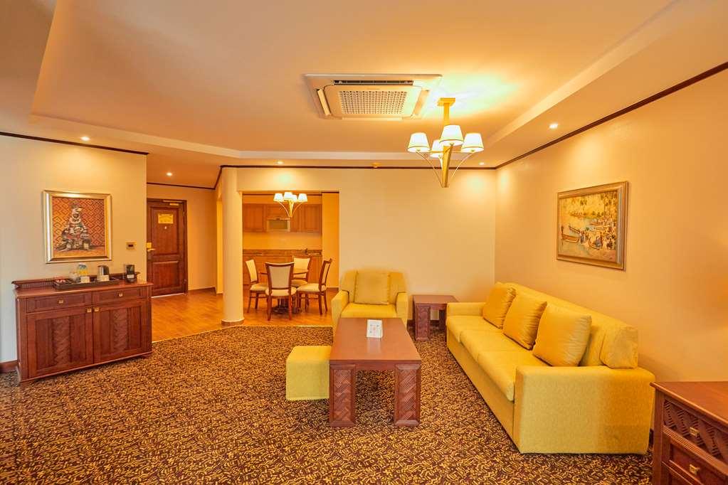 Goma Serena Hotel Room photo